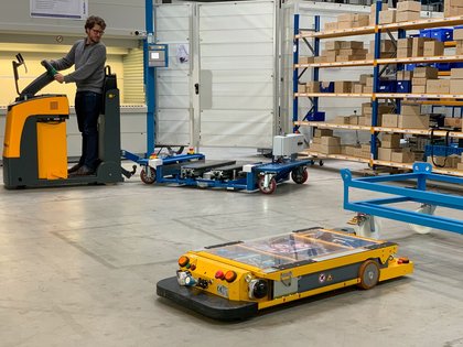 Last-Mile-Delivery: Automated material handling